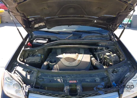 2009 Mercedes-Benz Gl 450 4Matic z USA, uszkodzony, nr VIN 4JGBF71E29A459219